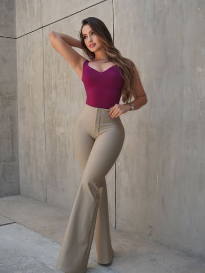 LEGGINS FAJA LEVANTA COLA FAJA NEOPRENO
